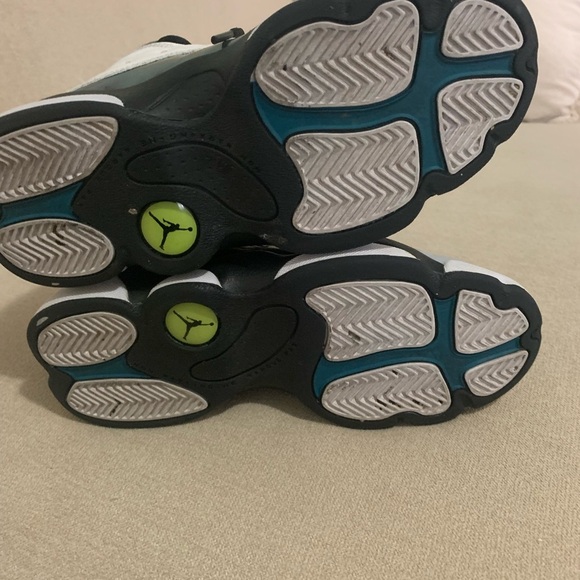 Jordan 13 wolf grey kids white / tropical teal. Full lace front. - Picture 4 of 9